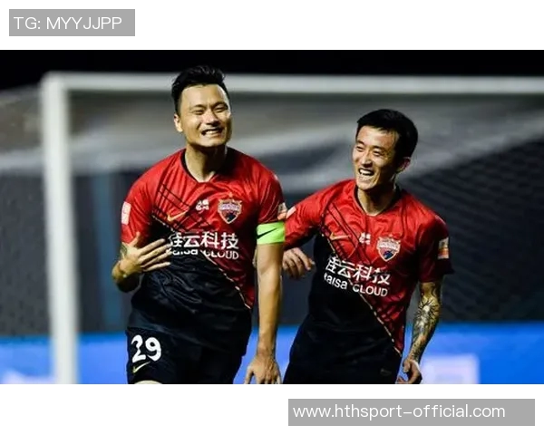 吉莱斯皮强调新阵容年轻活力十足努力重塑球队赢球文化与习惯