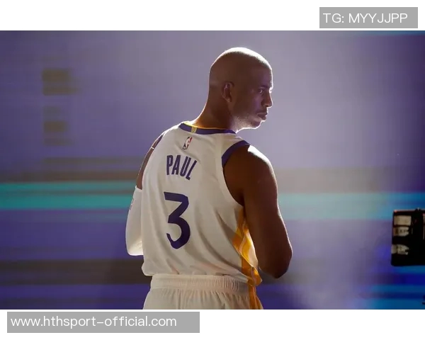 保罗回顾灯泡火箭录像努力重拾昔日默契战术 保罗回顾灯泡火箭录像努力重拾昔日默契战术