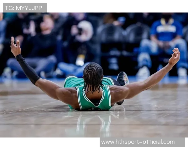 腿筋紧张问题缓解马祖拉透露布朗训练参与情况每日观察