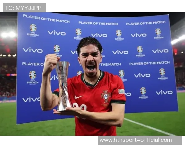 恩里克回应法甲水平质疑称维蒂尼亚为世界顶级中场之一