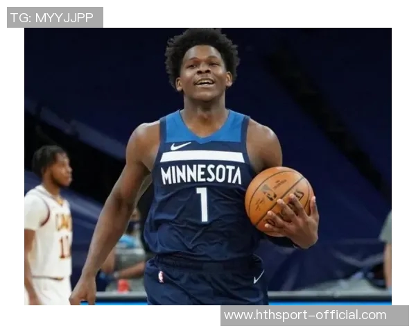 比尔西蒙斯点评拉塞尔表现如同短暂客人乐趣后急于离去